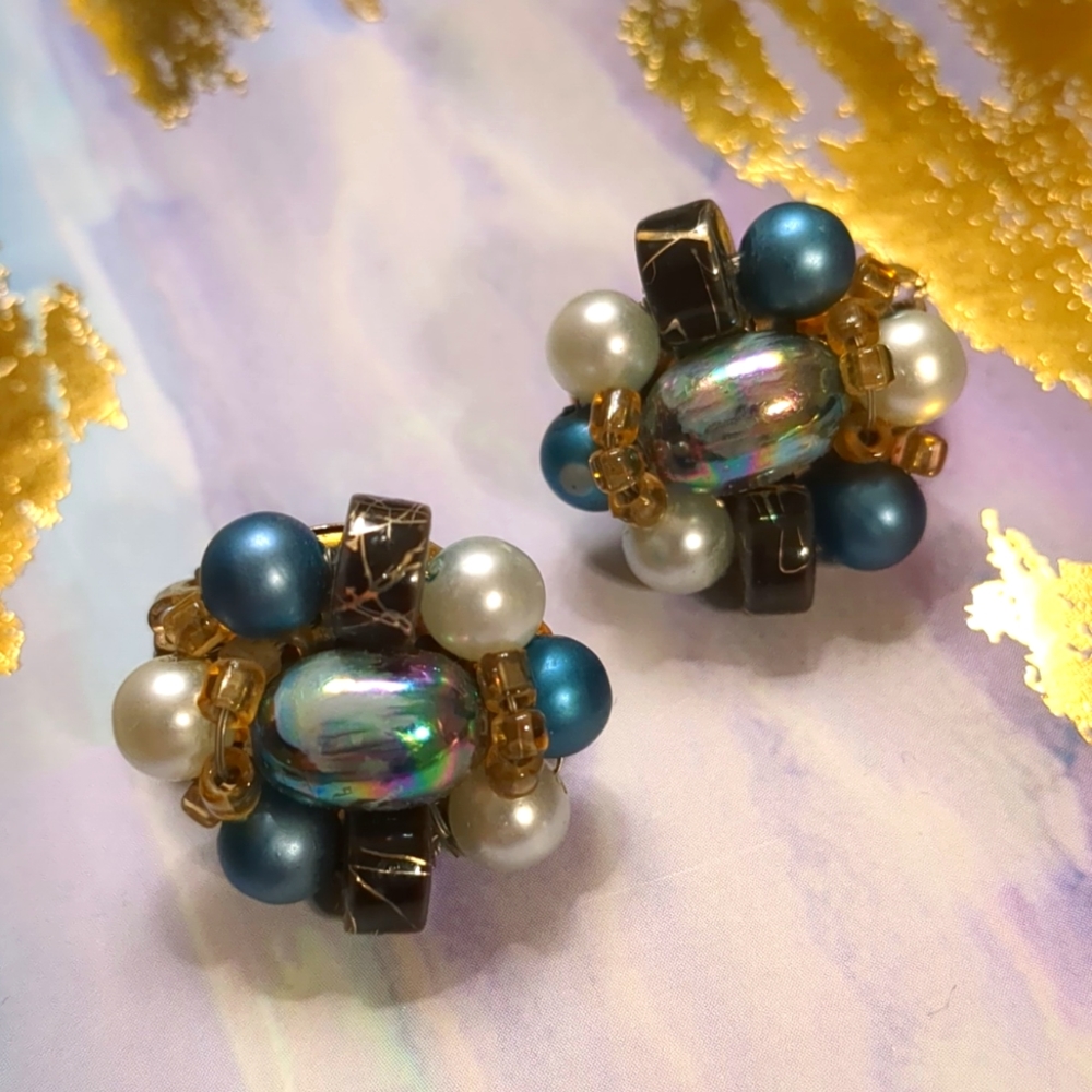 JAPANESE PEARL EARRINGS